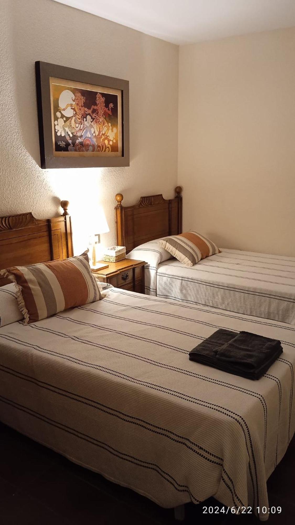 Acogedor Y Amplio Apartamento Familiar A Pie De Playa Calafell Bagian luar foto